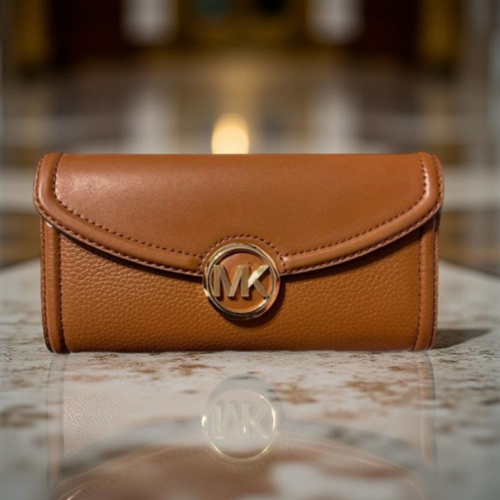 Micheal Kors Fulton Flap Large Continental Wallet Brown Leather NWT